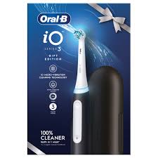 Oral B I03 Matte Black Electric Toothbrush + Travel Case