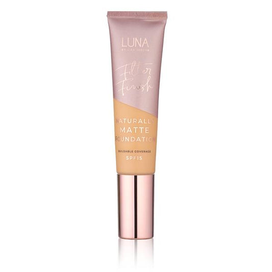 Luna By Lisa Matte Foundation 5 Medium Plus